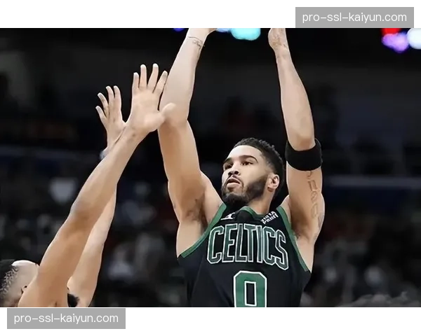 四月首个周末焦点战预告：凯尔特人对阵雄鹿，或决定东部头名归属